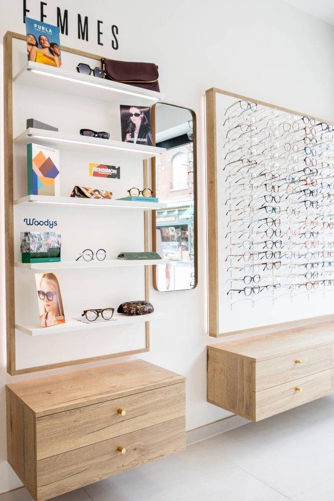 presentoir tablette caisson suspendu miroir led